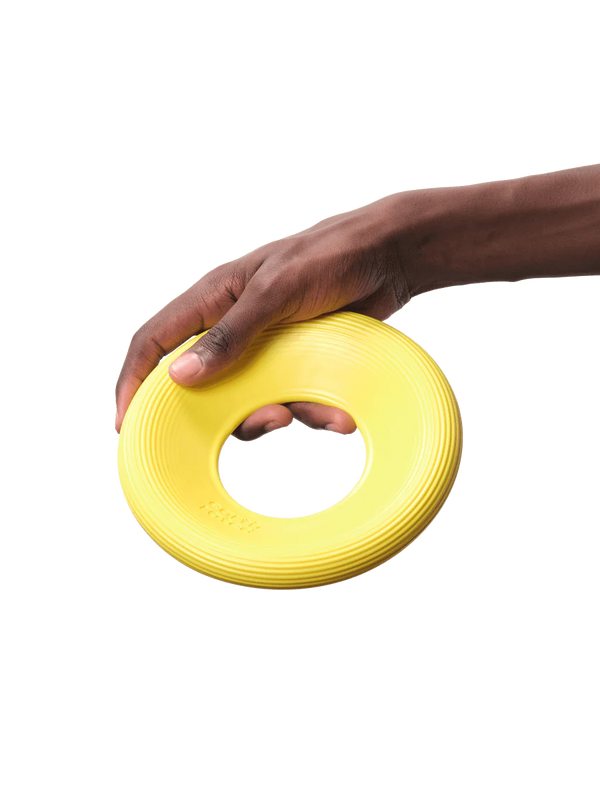 Close-up view of Earth Rated Fly Toy, showcasing durable material and easy-to-pick-up rolled edge.